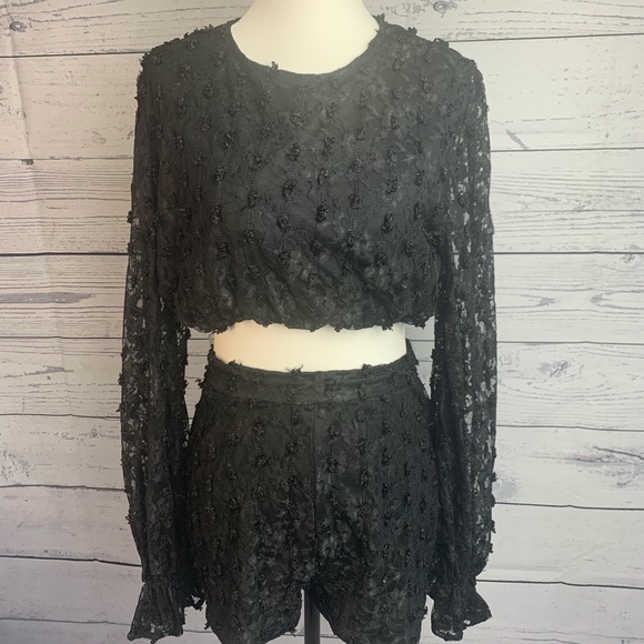 Fashion Nova 2pc Night Out Short Set - Picture 5 of 6